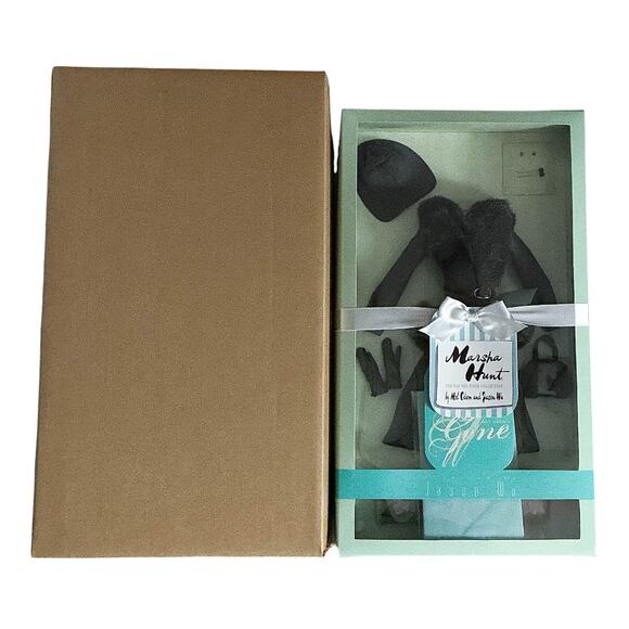 2007 Integrity ToysMarsha Hunt Collection 